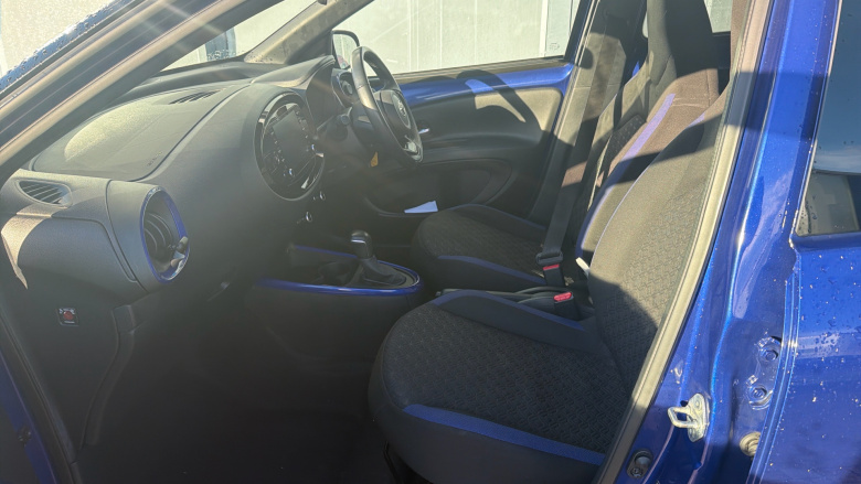 Toyota Aygo X 1.0 VVT-i Edge 5dr Auto Petrol Hatchback